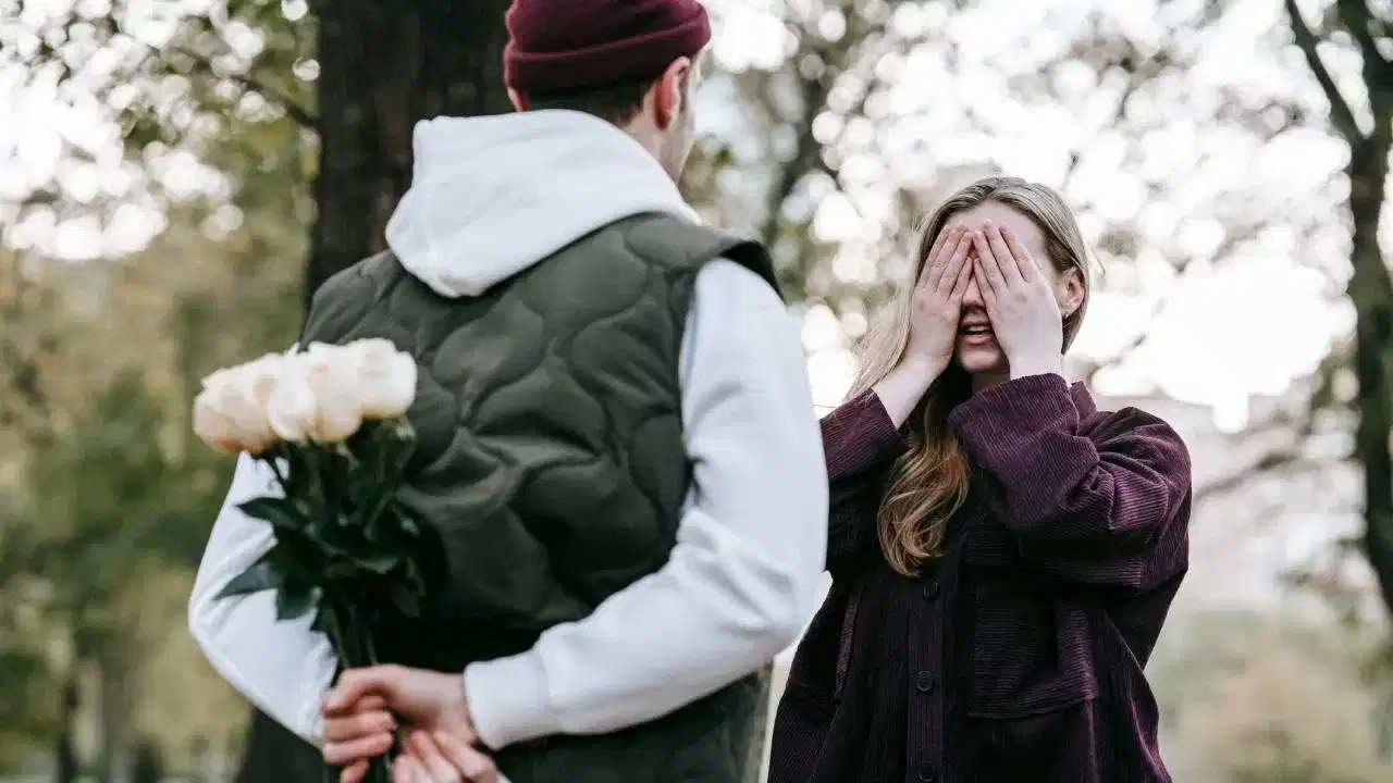 Propose Day: বিশেষ ধৰণে প্ৰিয়জনক মনৰ কথা কব বিচাৰে নেকি? প্ৰেমৰ প্ৰস্তাৱৰ বাবে উপযুক্ত গুৱাহাটীৰ ওচৰৰ এইসমূহ ঠাই...