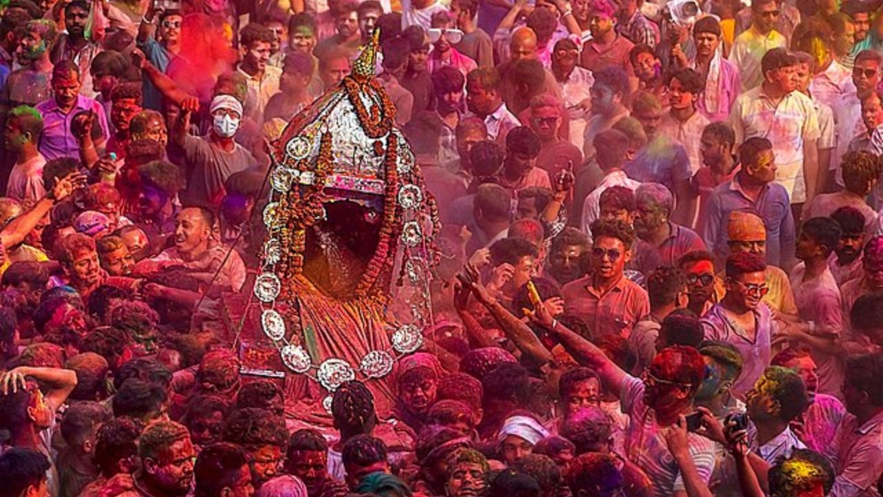 Barpeta Holi 2025 : ৰঙে-ৰসে অনন্য বৰপেটাৰ দৌল, জানক হোলীৰ নিয়ম আৰু পৰম্পৰা