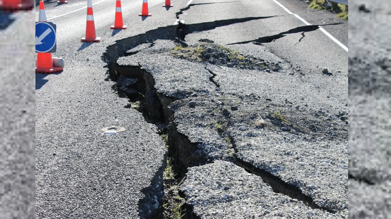 যাৰ বাবে প্ৰায়ে ৰাজ্যত ভূমিকম্পৰ জোকাৰণি অনুভূত হয়। যোৱা ২৪ জানুৱাৰীতো অসমত ভূমিকম্পৰ কম্পন অনুভূত হৈছিল। ৰিখটাৰ স্কেলত প্ৰাৱল্য আছিল ৪.৮। গতিকে নতুন বছৰটোতে কেইবাটাও ভূমিকম্পই জোকাৰি যায় অসমক।