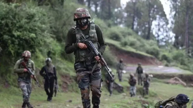 LOC ত পাকিস্তানৰ গুলীচালনা, ভাৰতে দিলে প্ৰত্যুত্তৰ...