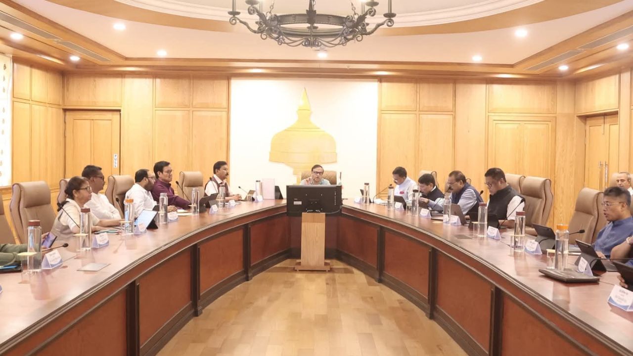 দুগ্ধ প্ৰক্ৰিয়াকৰণ প্ৰকল্পৰ পৰা আইচিটি শিক্ষকৰ পাৰিশ্ৰমিক বৃদ্ধিলৈকে, চাওক কেবিনেটৰ সিদ্ধান্তসমূহ… দুগ্ধ প্ৰক্ৰিয়াকৰণ প্ৰকল্পৰ পৰা আইচিটি শিক্ষকৰ পাৰিশ্ৰমিক বৃদ্ধিলৈকে, চাওক কেবিনেটৰ সিদ্ধান্তসমূহ…