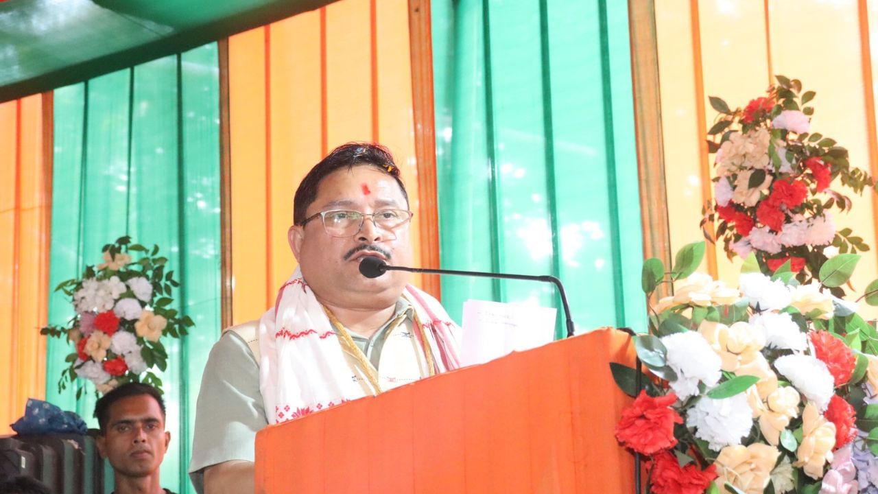 “এয়া উন্নয়ন আৰু বিশ্বাসৰ জয়”, পঞ্চায়ত নিৰ্বাচনৰ ফলাফলকলৈ কি ক’লে ৰাজ্যিক বিজেপিৰ সভাপতি দিলীপ শইকীয়াই ? “এয়া উন্নয়ন আৰু বিশ্বাসৰ জয়”, পঞ্চায়ত নিৰ্বাচনৰ ফলাফলকলৈ কি ক’লে ৰাজ্যিক বিজেপিৰ সভাপতি দিলীপ শইকীয়াই ?