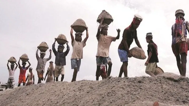 International Labour Day 2025: ১ মে’ত কিয় ‘শ্ৰমিক দিৱস’ পালন কৰা হয়? ইয়াৰ ইতিহাস, তাৎপৰ্য, মহত্ব সকলো জানক… International Labour Day 2025: ১ মে’ত কিয় ‘শ্ৰমিক দিৱস’ পালন কৰা হয়? ইয়াৰ ইতিহাস, তাৎপৰ্য, মহত্ব সকলো জানক…