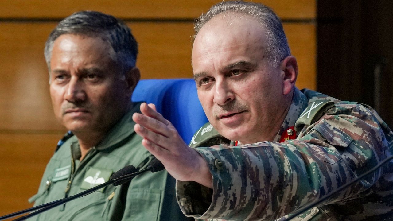 ‘অভেদ্য প্ৰতিৰক্ষা ব্যৱস্থা’, DGMO ৰাজীৱ ঘাইৰ স্পষ্ট সকীয়নিঃ ক’লে এনেদৰে… ‘অভেদ্য প্ৰতিৰক্ষা ব্যৱস্থা’, DGMO ৰাজীৱ ঘাইৰ স্পষ্ট সকীয়নিঃ ক’লে এনেদৰে…