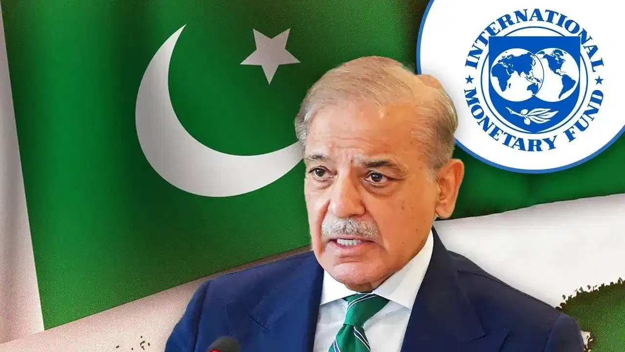 গভীৰ সংকটৰ দিশে পাকিস্তান! ঋণ দিয়াৰ পিছত IMF-এ জাৰী কৰিলে সতৰ্কবাণী