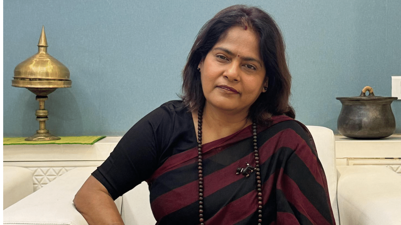 তেওঁৰ সন্তান দুটাৰ এগৰাকী মাকো আছে, এয়া অপমানজনকঃ চন্দ্ৰমোহন পাটোৱাৰীক প্ৰত্যুত্তৰ ৰীতা চৌধুৰীৰ তেওঁৰ সন্তান দুটাৰ এগৰাকী মাকো আছে, এয়া অপমানজনকঃ চন্দ্ৰমোহন পাটোৱাৰীক প্ৰত্যুত্তৰ ৰীতা চৌধুৰীৰ