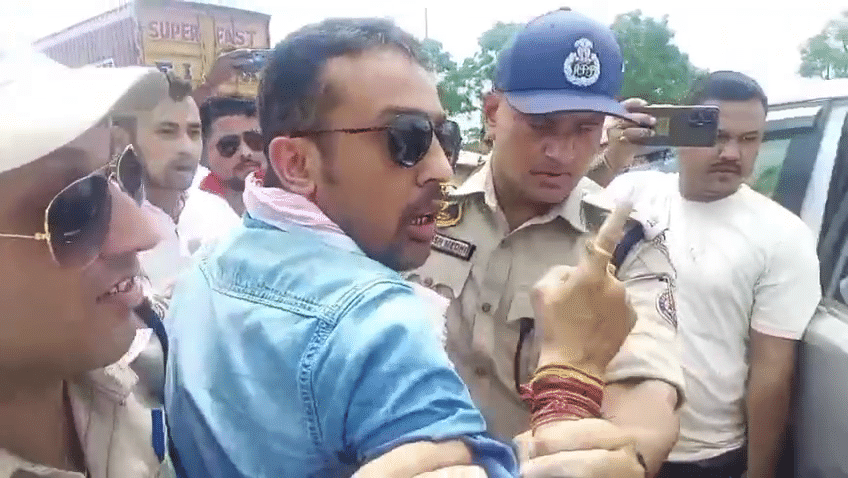 আইন-শৃংখলা পৰিস্থিতি বিঘ্নিত হোৱাৰ সম্ভাৱনা প্ৰকাশ কৰি আটক কৰা হৈছে বীৰ লাচিত সেনাৰ নেতাগৰাকীক ।
