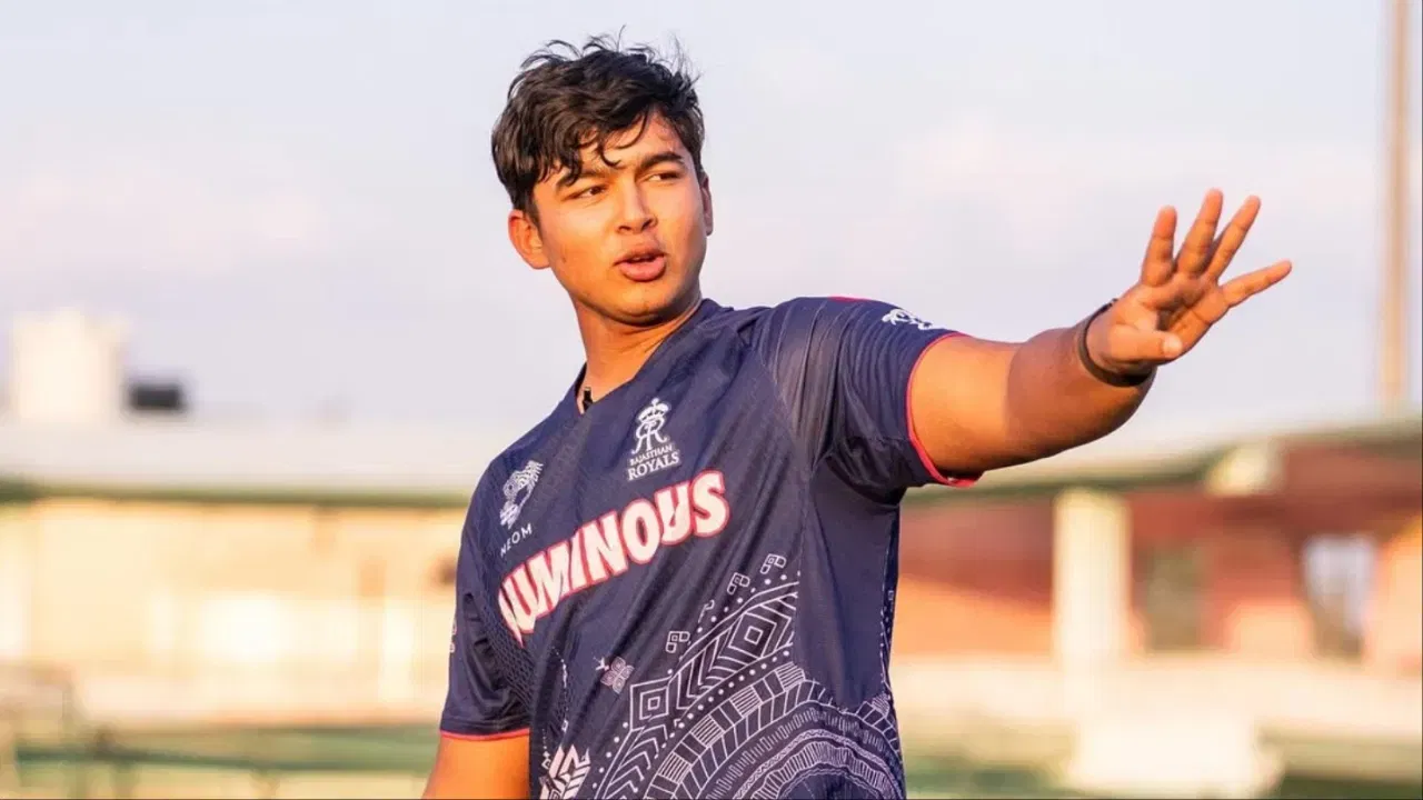 ইংলেণ্ড ভ্ৰমণ কৰিব বৈভৱ সূৰ্যবংশীয়ে! BCCI ৰ ডাঙৰ ঘোষণা… ইংলেণ্ড ভ্ৰমণ কৰিব বৈভৱ সূৰ্যবংশীয়ে! BCCI ৰ ডাঙৰ ঘোষণা…