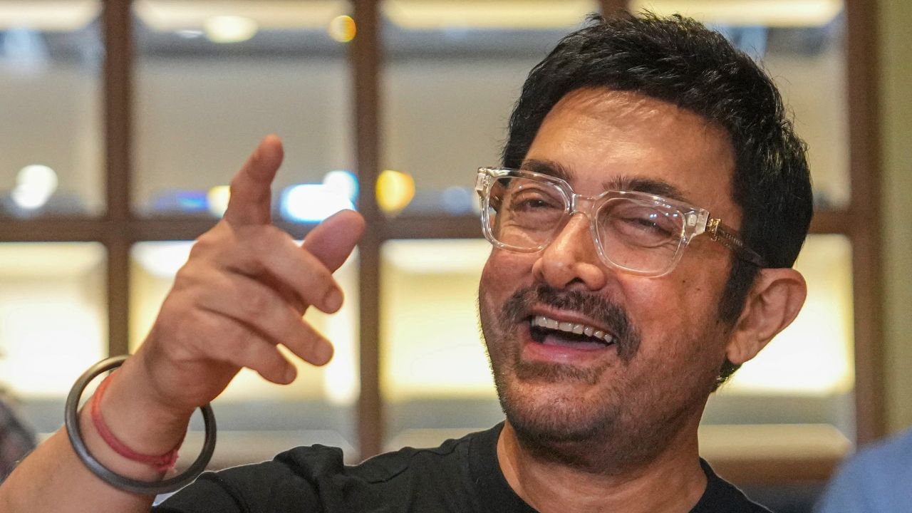 আমিৰ খানলৈ নেটফ্লিক্সৰ বৃহৎ অফাৰঃ দুৰ্ঘোৰ বিৰোধৰ পিছতো আগবঢ়ালে ১২৫ কোটি টকা আমিৰ খানলৈ নেটফ্লিক্সৰ বৃহৎ অফাৰঃ দুৰ্ঘোৰ বিৰোধৰ পিছতো আগবঢ়ালে ১২৫ কোটি টকা