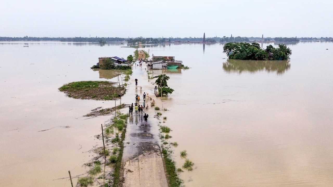 ৰাজ্যৰ বান-ভূমিস্খলনৰ শেহতীয়া খবৰ, ২৩ জনলৈ বৃদ্ধি পালে মৃত্যুৰ সংখ্যা...