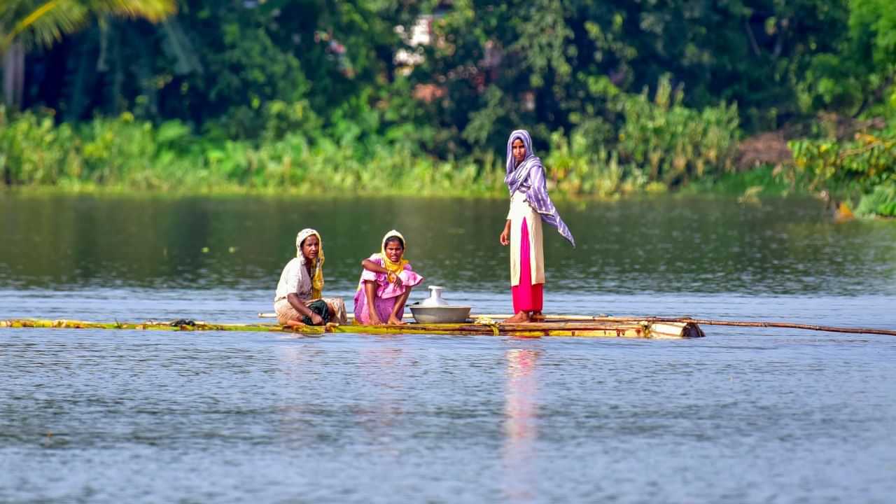 ৰাজ্যত বানৰ কবলত এতিয়াও ১৮ খন জিলাঃ বছৰৰ প্ৰথমটো বানত কেইজনে হেৰুৱালে প্ৰাণ, তথ্য দিলে চৰকাৰে