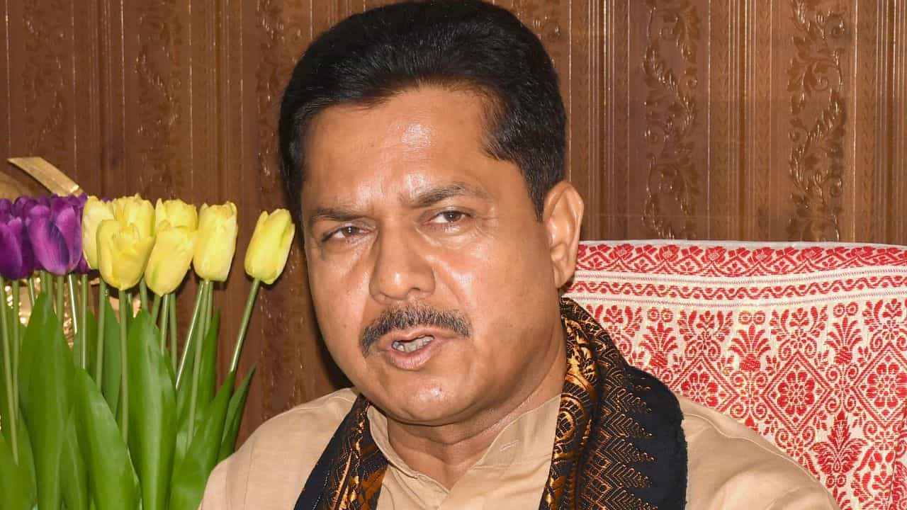 বিজেপিত যোগদান কৰিবনে ? ভূপেন বৰাৰ প্ৰতিক্ৰিয়া... বিজেপিত যোগদান কৰিবনে ? ভূপেন বৰাৰ প্ৰতিক্ৰিয়া...