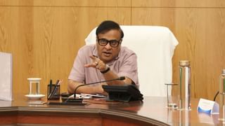 মন্দিৰৰ চৌহদলৈ কোনো হিন্দুৱে গো-মাংস দলিওৱা বুলি কেৱল ৰাহুল গান্ধীয়েহে বিশ্বাস কৰিব পাৰে: হিমন্ত বিশ্ব শৰ্মা