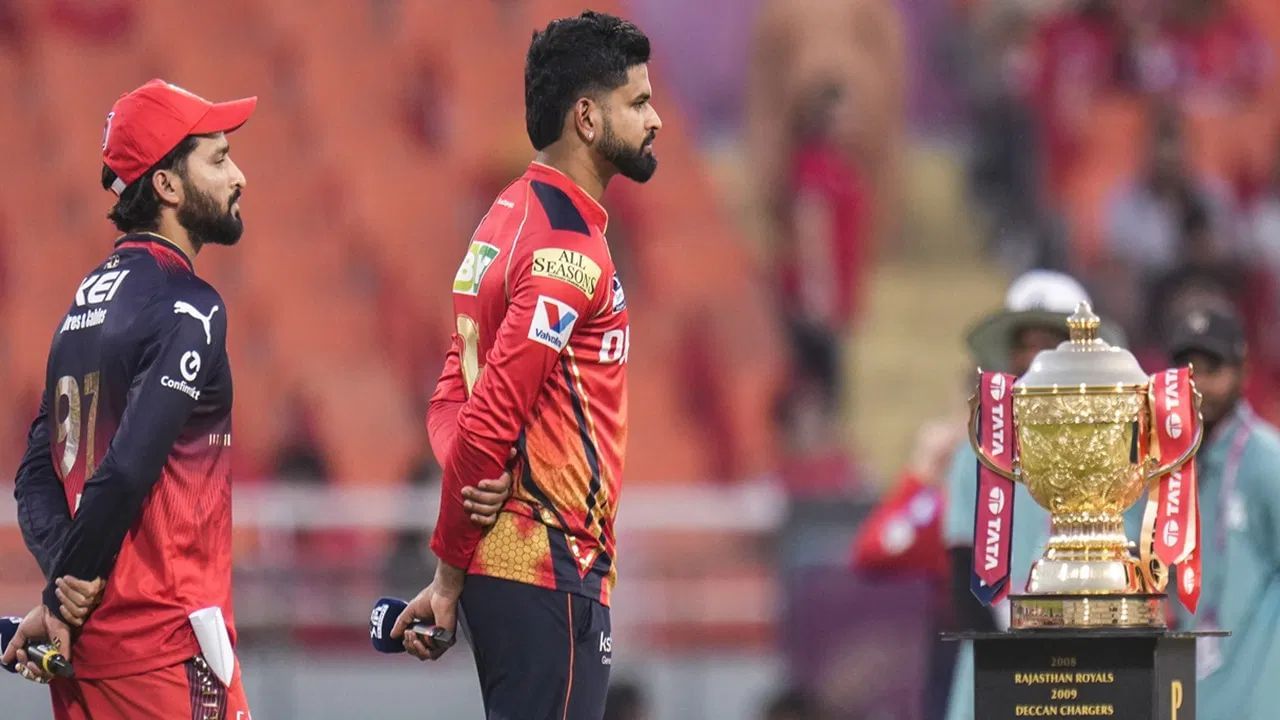 IPL 2025 Prize Money: কিমান পৰিমাণৰ পুৰস্কাৰ লাভ কৰিব চেম্পিয়ন-ৰাণাৰ্ছ আপ দল আৰু পাৰ্পল-অ’ৰেঞ্জ কেপ বিজয়ী খেলুৱৈয়ে? IPL 2025 Prize Money: কিমান পৰিমাণৰ পুৰস্কাৰ লাভ কৰিব চেম্পিয়ন-ৰাণাৰ্ছ আপ দল আৰু পাৰ্পল-অ’ৰেঞ্জ কেপ বিজয়ী খেলুৱৈয়ে?
