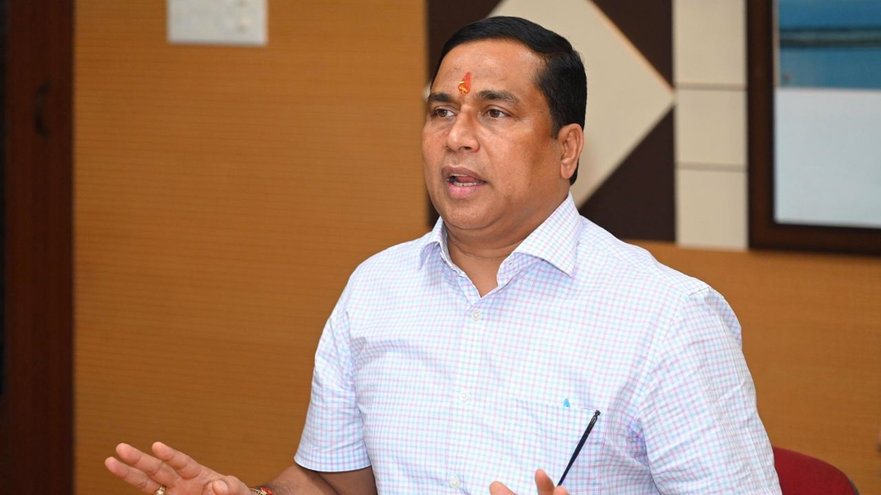 ২০১৫ চনৰ পৰাহে দুৰ্নীতিমুক্ত জয়ন্ত মল্লবৰুৱা ! কংগ্ৰেছৰ বিৰুদ্ধে বিস্ফোৰক অভিযোগ… ২০১৫ চনৰ পৰাহে দুৰ্নীতিমুক্ত জয়ন্ত মল্লবৰুৱা ! কংগ্ৰেছৰ বিৰুদ্ধে বিস্ফোৰক অভিযোগ…