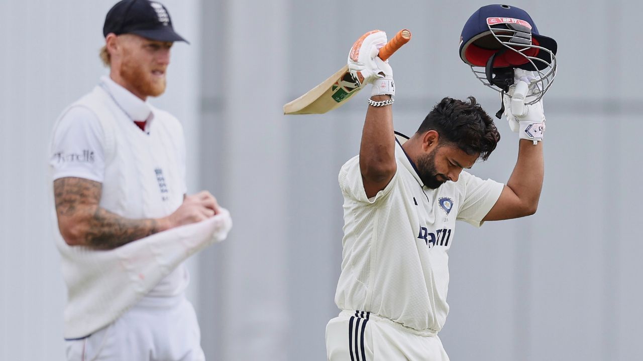 বিদেশী টেষ্টৰ দুয়োটা ইনিংছতে শতক অৰ্জন কৰা ভাৰতৰ পঞ্চমগৰাকী বেটছমেন ঋষভ পণ্ট। তেওঁৰ পূৰ্বে বিজয় হাজাৰে, সুনীল গাভাস্কাৰ, ৰাহুল দ্ৰাবিড় আৰু বিৰাট কোহলীয়ে এই কৃতিত্ব অৰ্জন কৰিছিল। টেষ্টত পণ্টৰ এয়া অষ্টমটো শতক। উইকেটকীপাৰ হিচাপে টেষ্টত শতক অৰ্জনৰ ক্ষেত্ৰত পণ্টতকৈ আগত আছে কেৱল অষ্ট্ৰেলিয়াৰ আডাম গিলক্ৰিষ্ট (১৭) আৰু জিম্বাবুৱেৰ এণ্ডি ফ্লাৱাৰ (১২)। পণ্টৰ লগতে ইংলেণ্ডৰ লেছ এমেছৰ নামত আছে ৮টা শতক।