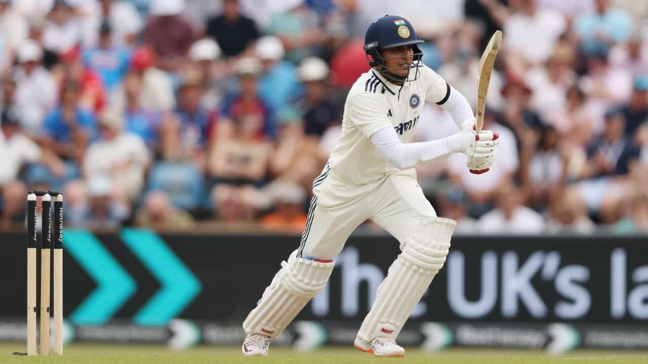 আইচিচিৰ এটা নিয়ম উলংঘা শুভমন গিলৰ, ভৰিব লাগিব পাৰে জৰিমনা আইচিচিৰ এটা নিয়ম উলংঘা শুভমন গিলৰ, ভৰিব লাগিব পাৰে জৰিমনা