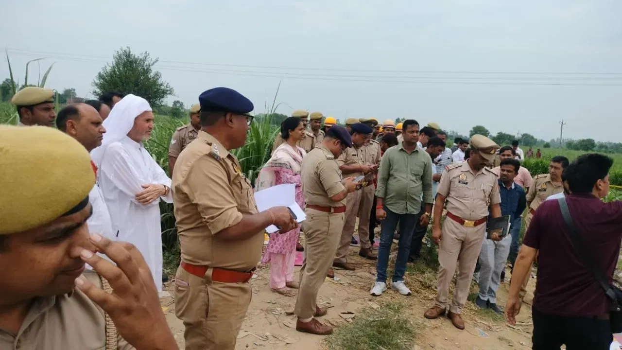 ফটকা কাৰখানাত ভয়ংকৰ বিস্ফোৰণ! নিহত ৪, আহত ৮ জন শ্ৰমিক… ফটকা কাৰখানাত ভয়ংকৰ বিস্ফোৰণ! নিহত ৪, আহত ৮ জন শ্ৰমিক…