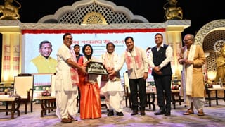 বিশিষ্ট নৃত্যশিল্পী সোনাল মানছিঙক ২০২৩ৰ বৰ্ষৰ শ্ৰীমন্ত শংকৰদেৱ বঁটা প্ৰদান