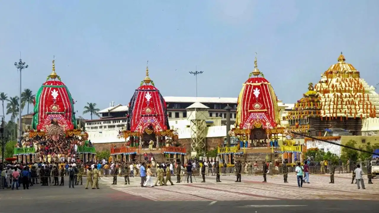 Jagannath Rath Yatra 2025: আজিৰে পৰা আৰম্ভ পুৰীৰ ৰথ যাত্ৰা, ঘৰতে বহি কৰক এইকেইটা কাম, শুভ ফল লাভ কৰিব!