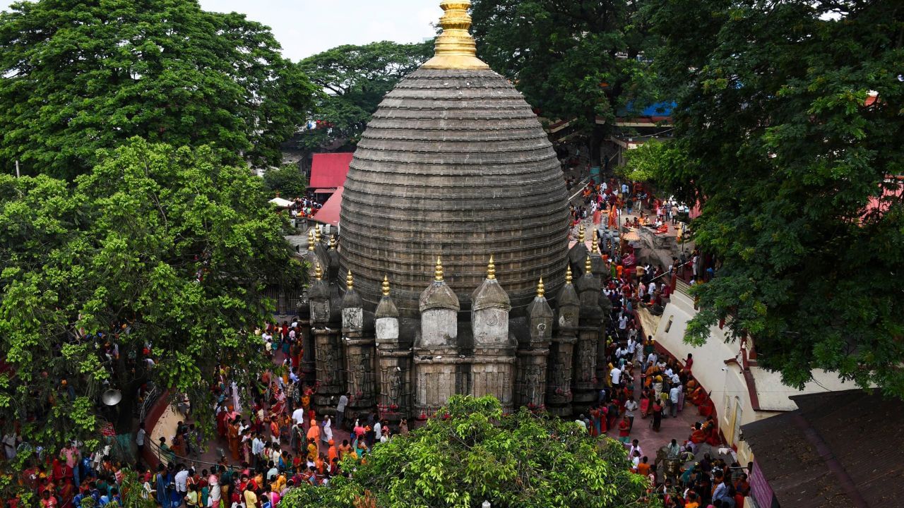 আজিৰে পৰা অম্বুবাচী মহাযোগ ২০২৫, ভিৰ কৰিছে ভক্ত-দৰ্শনাৰ্থীয়ে… আজিৰে পৰা অম্বুবাচী মহাযোগ ২০২৫, ভিৰ কৰিছে ভক্ত-দৰ্শনাৰ্থীয়ে…