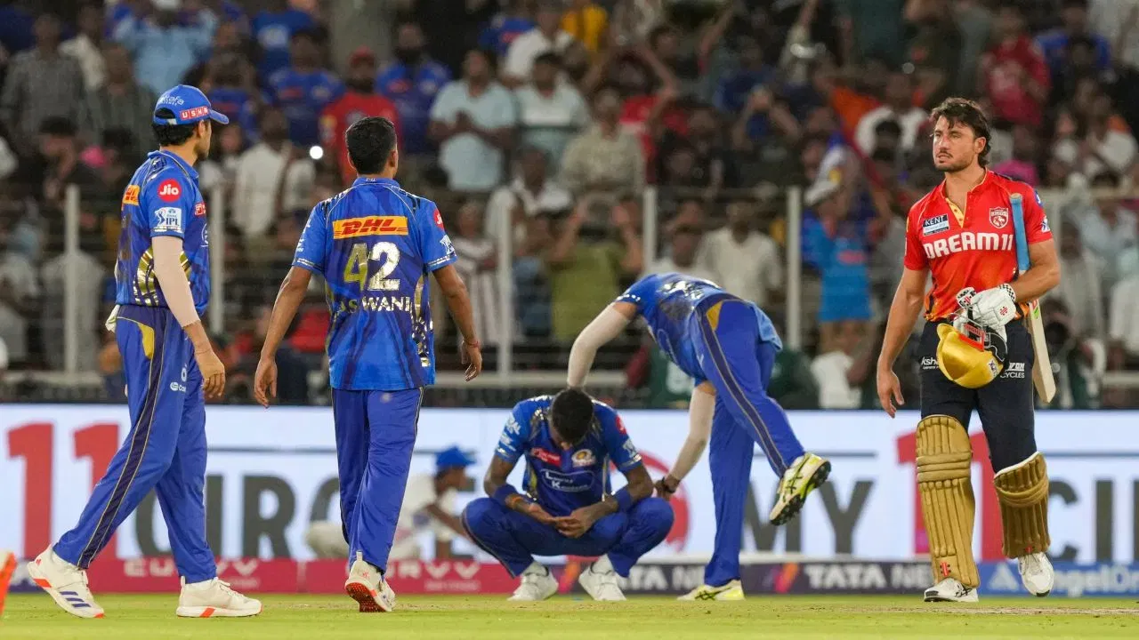 এই পৰাজয় মুম্বাই ইণ্ডিয়ানছৰ বাবে এক ডাঙৰ আঘাত আছিল। ইয়াৰ লগে লগে মুম্বাই ফাইনেলৰ পৰা বাহিৰ হয়। ইয়াৰ পূৰ্বে তেওঁলোকে ১৮ বাৰকৈ ২০০+ ৰান কৰি টাৰগেট পূৰ কৰাত সক্ষম হৈছিল। কিন্তু এই যাত্ৰা এইবাৰ সমাপ্ত হয় দলটোৰ। ৩ জুনত ৰয়েল চেলেঞ্জাৰ্ছ বেংগালুৰু আৰু পঞ্জাৱ কিংছৰ মাজত অনুষ্ঠিত হ'ব আই পি এলৰ ফাইনেল।