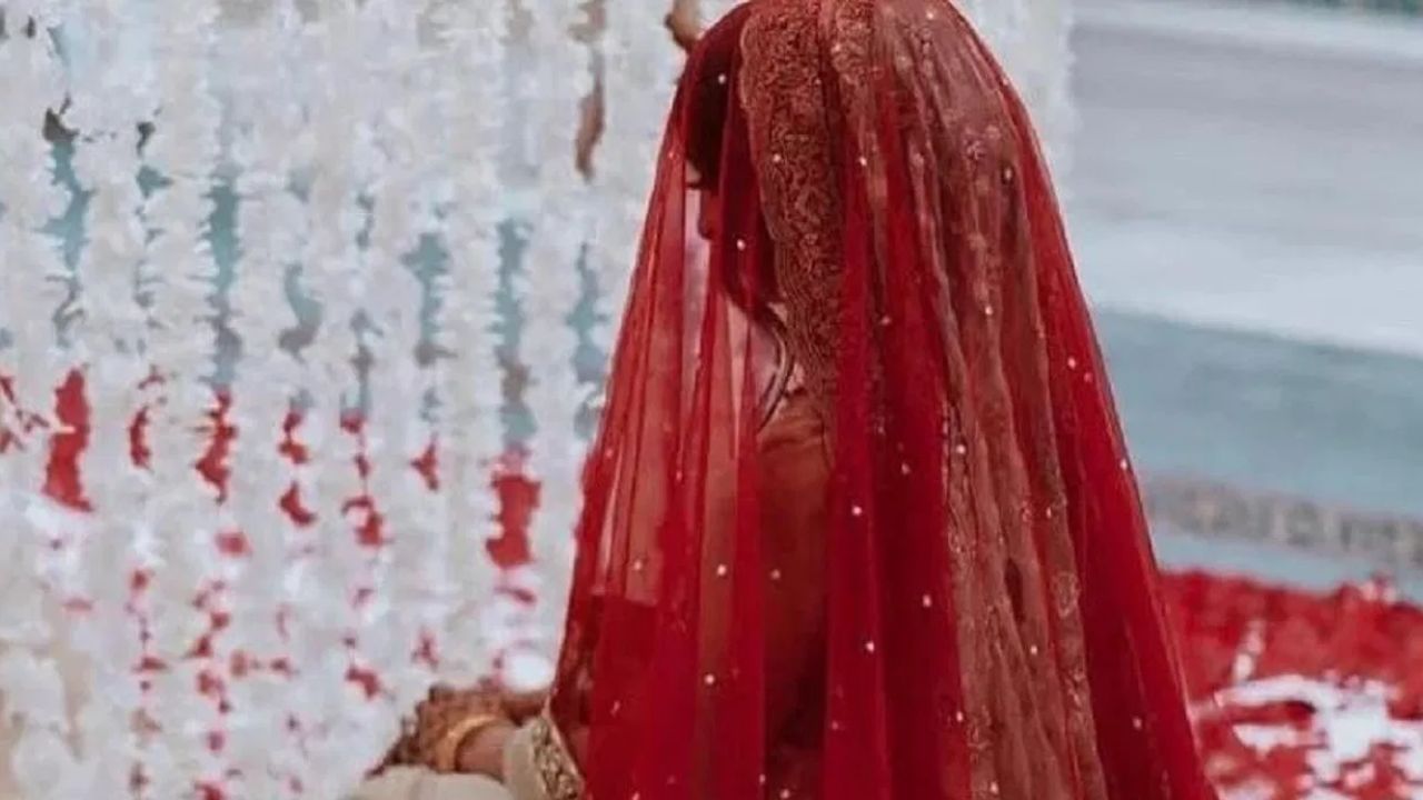 বিয়াৰ এমাহেই নহ’ল, নিজহাতেৰে স্বামীক বিহ খুৱাই হত্যা কৰিলে সুনীতাই, এমাহত চাৰিবাৰ কৰিছিল হত্যাৰ চেষ্টা