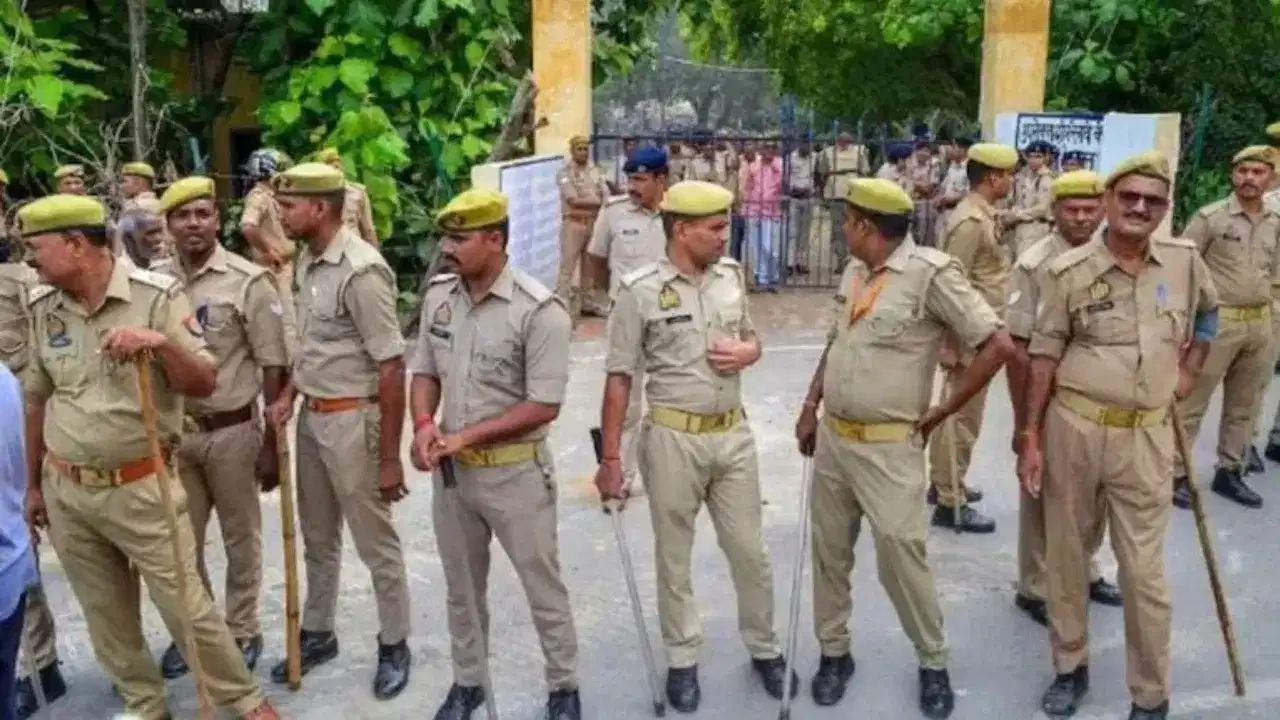 জন্মদিনেই হল শেষ দিন! বাইকত খুন্দা তীব্ৰবেগী ট্ৰাকৰ, থিতাতে মৃত্যু ৩ বন্ধুৰ... জন্মদিনেই হল শেষ দিন! বাইকত খুন্দা তীব্ৰবেগী ট্ৰাকৰ, থিতাতে মৃত্যু ৩ বন্ধুৰ...