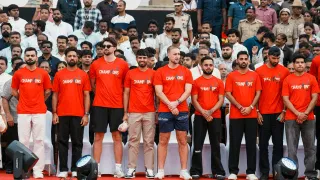 বিক্ৰীৰ পথত IPLৰ RCB! ১৭ হাজাৰ কোটি টকাৰ চুক্তি হোৱা সম্ভাৱনা…