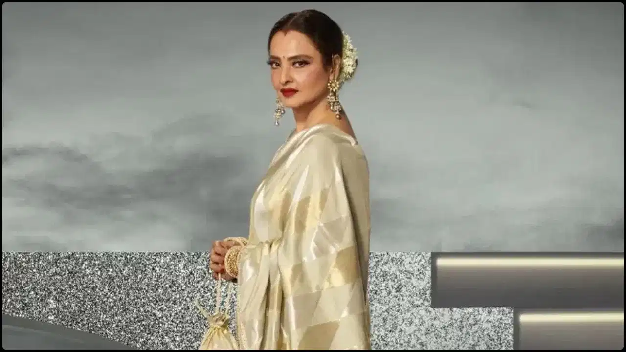 কাৰ বাবে সেন্দূৰ লয় ৰেখাই? আঁৰত আছে নেকি ৫ বছৰ সৰু এজন অভিনেতা, জানক... কাৰ বাবে সেন্দূৰ লয় ৰেখাই? আঁৰত আছে নেকি ৫ বছৰ সৰু এজন অভিনেতা, জানক...