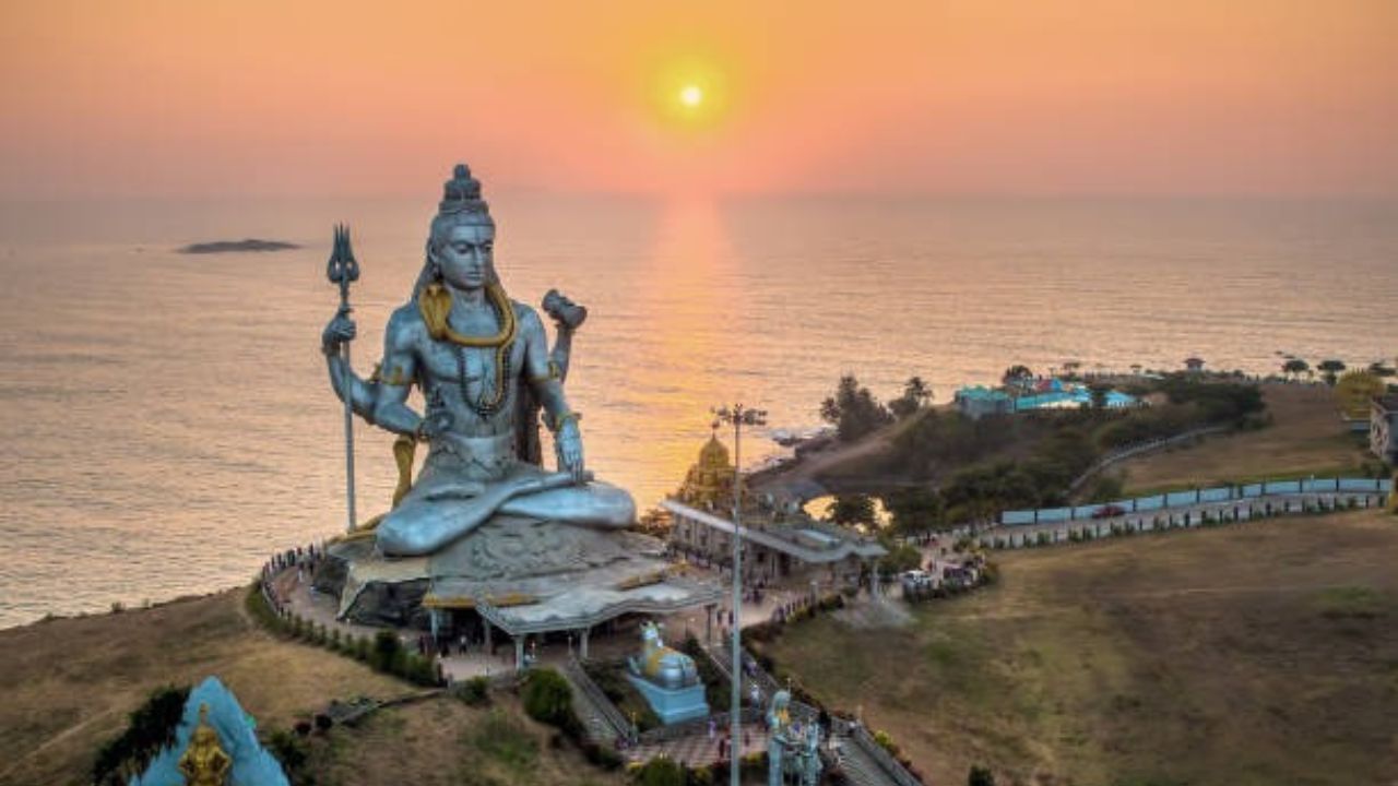 মহাদেৱৰ আশীৰ্বাদ পাবলৈ সোমবাৰে কৰক এই কাম, দূৰ হ’ব জীৱনৰ সকলো সমস্যা! মহাদেৱৰ আশীৰ্বাদ পাবলৈ সোমবাৰে কৰক এই কাম, দূৰ হ’ব জীৱনৰ সকলো সমস্যা!