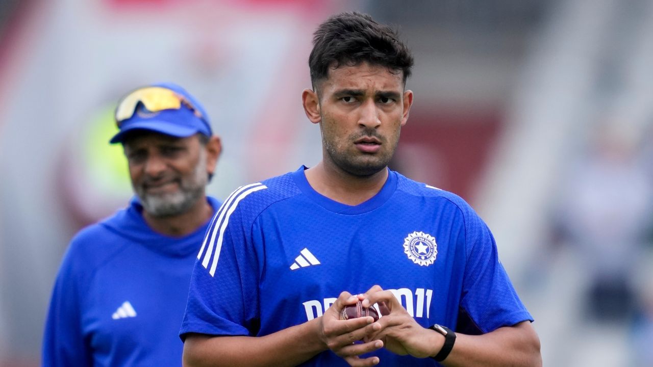 কপিল দেৱ বা জাহিৰ নহয়, এইগৰাকী কিংবদন্তিক গুৰু হিচাপে মানে অংশুল কম্বোজে কপিল দেৱ বা জাহিৰ নহয়, এইগৰাকী কিংবদন্তিক গুৰু হিচাপে মানে অংশুল কম্বোজে
