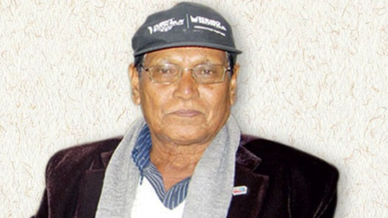 ৰাজ্যৰ ক্ৰীড়াজতলৈ এক সু-সংবাদ। আন্তঃৰাষ্ট্ৰীয় পৰ্যায়ত অসমৰ প্ৰথমগৰাকী পদক জয়ী খেলুৱৈ হিচাপে ইতিহাস ৰচা, এছিয়ান গেমছৰ স্বৰ্ণ জয়ী দৌৰবিদ ভোগেশ্বৰ বৰুৱাৰ প্ৰতি সন্মান প্ৰদৰ্শনৰ বাবে এক বিশেষ পদক্ষেপ গ্ৰহণ কৰিছে অসম অলিম্পিক সন্থাই। অৰ্জুন বঁটা বিজয়ী প্ৰবীণ খেলুৱৈগৰাকীৰ নামত অসম অলিম্পিক সন্থাই তিনিটাকৈ ৰাষ্ট্ৰীয় পৰ্যায়ৰ পুৰস্কাৰ প্ৰৱৰ্তন কৰাৰ সিদ্ধান্ত গ্ৰহণ কৰিছে।