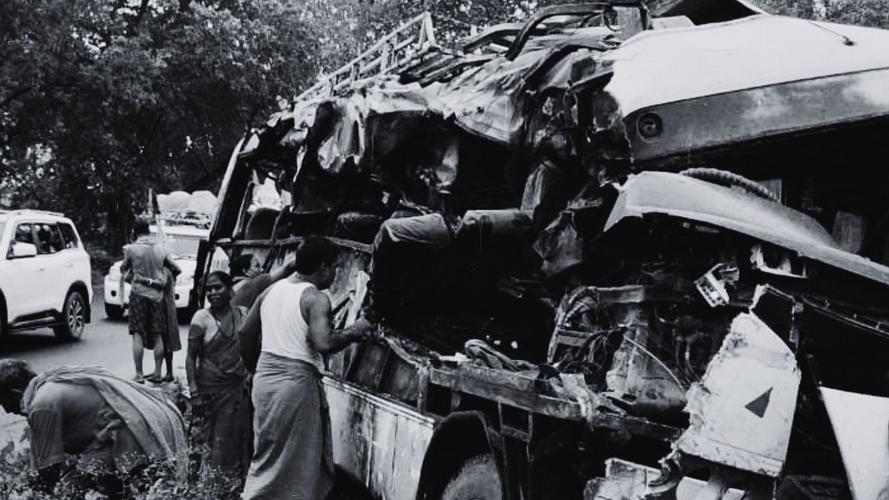 Debghar Road Accident