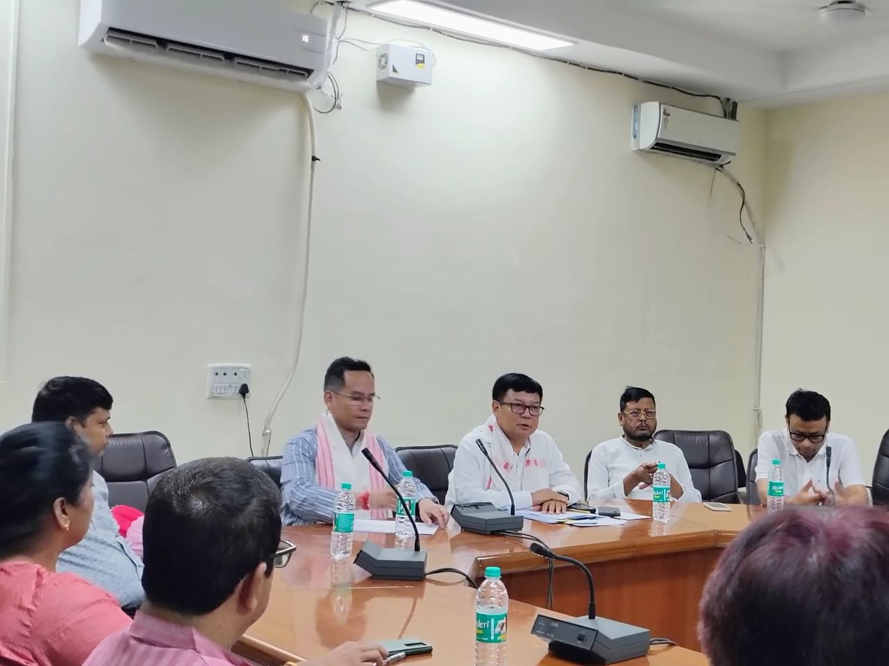 বিৰোধীৰ মিত্ৰতা প্ৰসংগত APCCৰ সভাপতিগৰাকীয়ে কয়, "এই প্ৰসংগত সকলো বিৰোধী দলৰ লগত কথা পাতিব কংগ্ৰেছে। সকলোৰে কথা শুনিব কংগ্ৰেছে।"