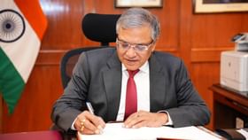 সাধাৰণ বাসিন্দা হোৱা সমষ্টিতহে ভোট দিয়াৰ অধিকাৰ থাকিব ! ভোটাৰ কাৰ্ডক লৈ ডাঙৰ মন্তব্য মুখ্য নিৰ্বাচন আয়ুক্তৰ সাধাৰণ বাসিন্দা হোৱা সমষ্টিতহে ভোট দিয়াৰ অধিকাৰ থাকিব ! ভোটাৰ কাৰ্ডক লৈ ডাঙৰ মন্তব্য মুখ্য নিৰ্বাচন আয়ুক্তৰ...