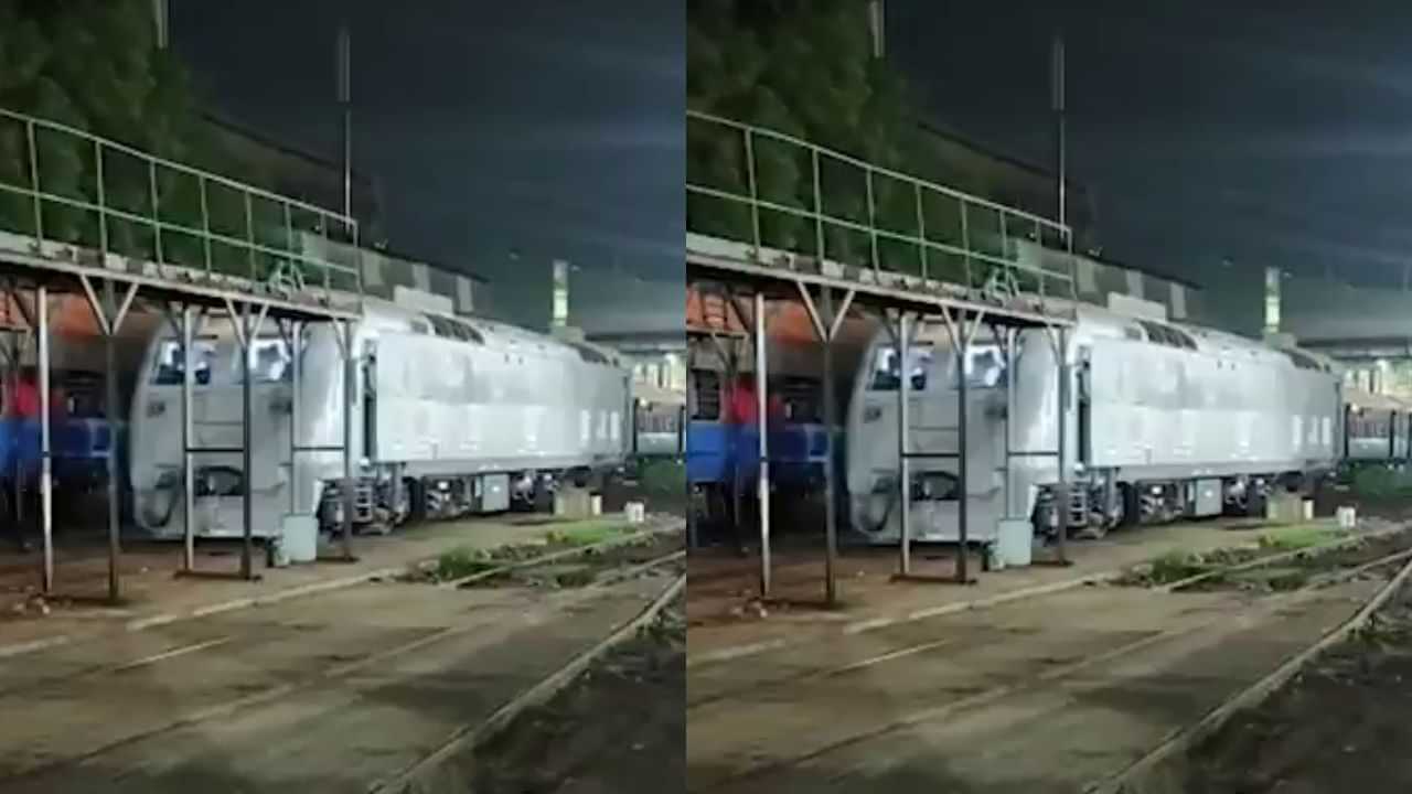 Hydrogen train coach: দেশৰ প্ৰথমটো হাইড্ৰজেন চালিত ৰেলৰ ডবাৰ পক্ষীৰণ সম্পন্ন Hydrogen train coach: দেশৰ প্ৰথমটো হাইড্ৰজেন চালিত ৰেলৰ ডবাৰ পক্ষীৰণ সম্পন্ন