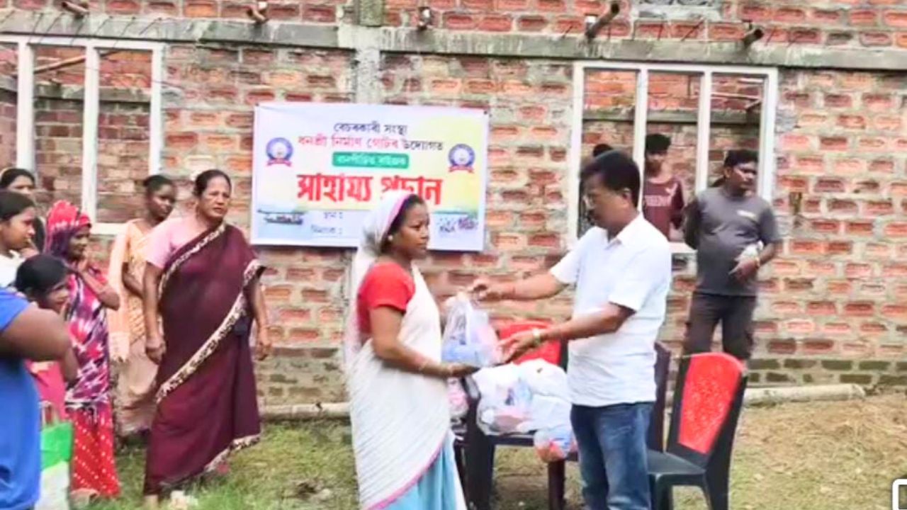 বান সাহাৰ্য বিতৰণ কৰিবলৈ গৈ পালে প্ৰশাসনৰ জাননী, কিন্তু কিয়? বান সাহাৰ্য বিতৰণ কৰিবলৈ গৈ পালে প্ৰশাসনৰ জাননী, কিন্তু কিয়?