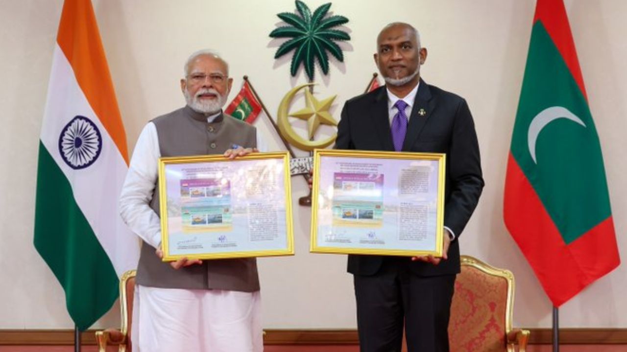 India Maldives relation: মুইজুৰ মনোভাৱ সলনি, মুক্ত বাণিজ্যৰ লগতে ভাৰতে মালদ্বীপক দিব ৪৮৫০ কোটিৰ লোন India Maldives relation: মুইজুৰ মনোভাৱ সলনি, মুক্ত বাণিজ্যৰ লগতে ভাৰতে মালদ্বীপক দিব ৪৮৫০ কোটিৰ লোন