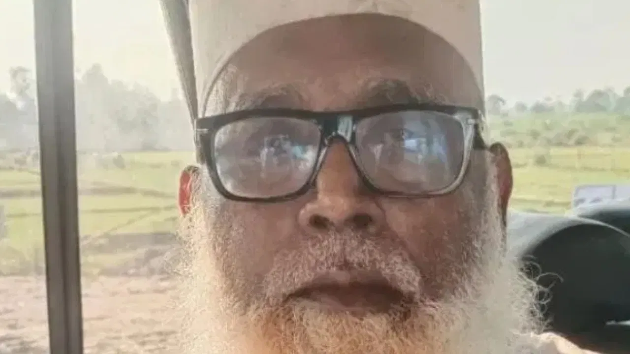 ভয়ংকৰ! ১৫০০ হিন্দু যুৱতীৰ অবৈধভাৱে ধৰ্ম পৰিবৰ্তন, গ্ৰেপ্তাৰ জামালুদ্দিন আৰু তেওঁৰ সহযোগী… ভয়ংকৰ! ১৫০০ হিন্দু যুৱতীৰ অবৈধভাৱে ধৰ্ম পৰিবৰ্তন, গ্ৰেপ্তাৰ জামালুদ্দিন আৰু তেওঁৰ সহযোগী…