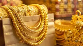 Gold Price Today: সোণ কিনাৰ কথা ভাবিছে নেকি, জানক গুৱাহাটীত আজি সোণ-ৰূপৰ দাম কিমান? Gold Price Today: সোণ কিনাৰ কথা ভাবিছে নেকি, জানক গুৱাহাটীত আজি সোণ-ৰূপৰ দাম কিমান?...
