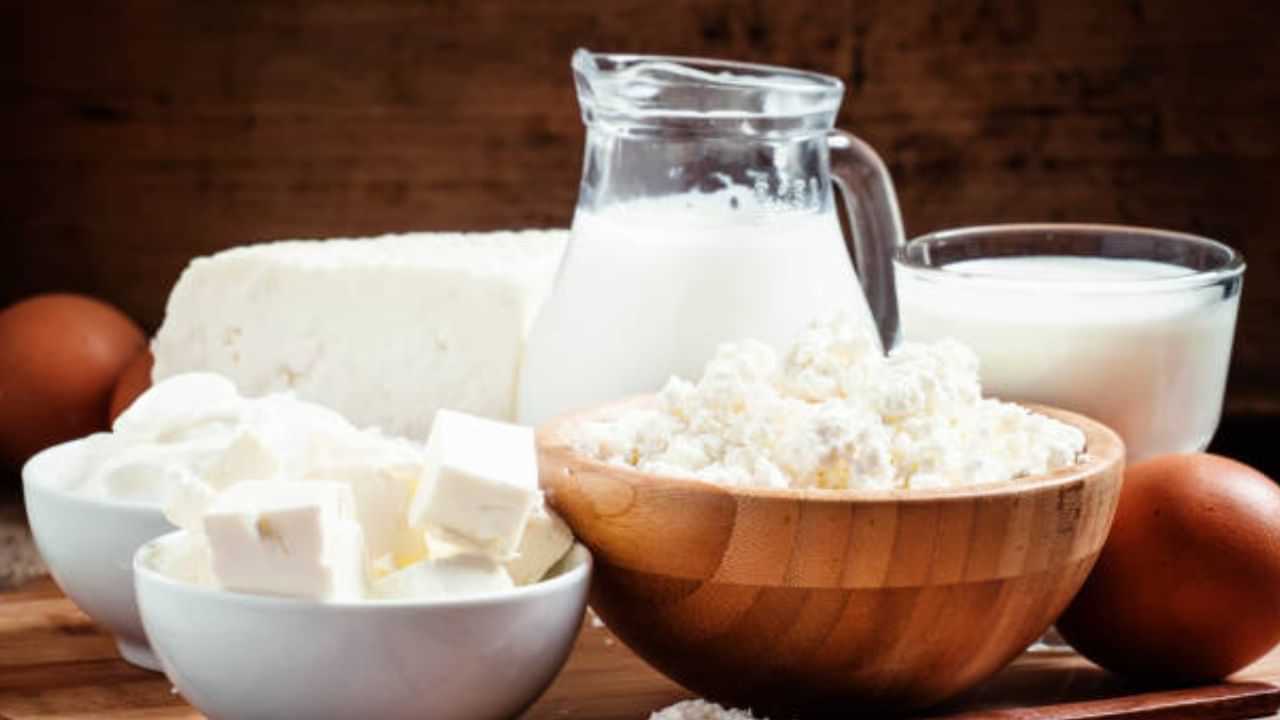 গাখীৰ, দৈ,পনীৰৰ পৰা কাপোৰ আৰু জোতালৈ হ্ৰাস পাব পাৰে এইবোৰ সামগ্ৰীৰ দাম