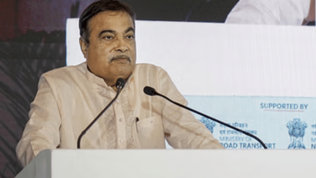 যিকোনো সময়তে আৰম্ভ হব পাৰে বিশ্বযুদ্ধঃ নীতিন গাডকাৰী