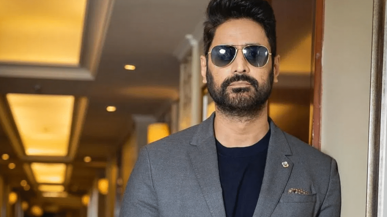 টিভিত কৰা ধাৰাবাহিকখনৰ পৰা মোহিতে যথেষ্ঠ মৰম লাভ কৰিছে। তেওঁৰ লুক তথা অভিনয়ে বহু দৰ্শকৰ মন স্পৰ্শ কৰিবলৈ সক্ষম হৈছে। যাৰ বাবে এতিয়া তেওঁ ৰামায়ন নামৰ ছবিখনৰ বাবে নিৰ্বাচিত হৈছে, য'ত তেওঁক পুনৰ শিৱৰ চৰিত্ৰত দেখা যাব।