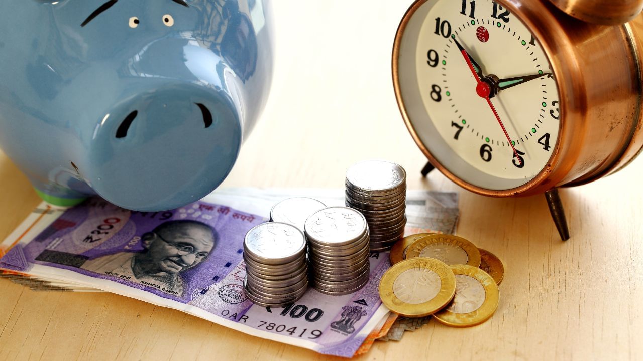 Invest Money: মাত্ৰ ৪৪৪ দিনতে হ’ব দেখিব বিপুল লাভৰ মুখ! এই আঁচনিৰ কথা জানেনে আপুনি?