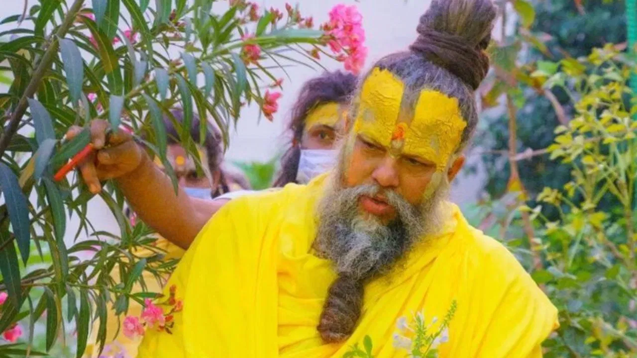 জীৱনৰ কঠিন সময়ৰ সৈতে কেনেদৰে মোকাবিলা কৰিব, ক’লে প্ৰেমানন্দ মহাৰাজে জীৱনৰ কঠিন সময়ৰ সৈতে কেনেদৰে মোকাবিলা কৰিব, ক’লে প্ৰেমানন্দ মহাৰাজে
