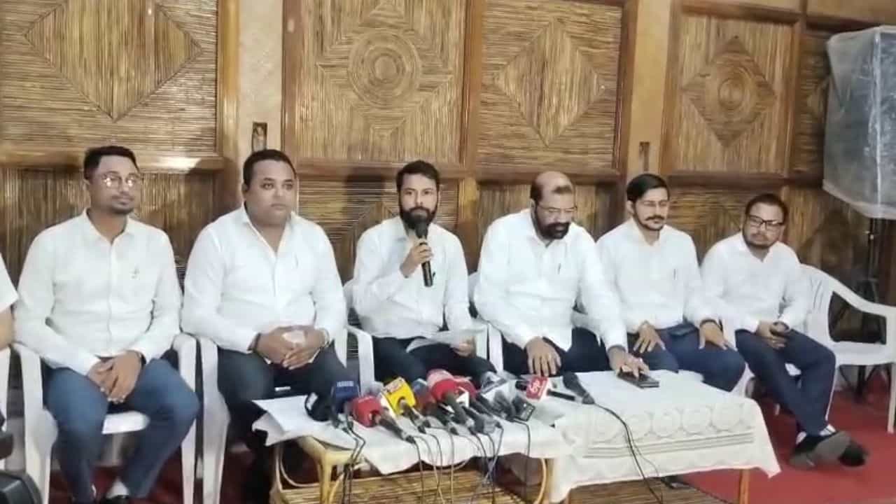 অবৈধ বিদেশীৰ বিৰুদ্ধে সৰব আছু, ছেপ্টেম্বৰত সত্যাগ্ৰহ, জোঁৰ সমদল, বিক্ষোভেৰে কৰিব প্ৰতিবাদ অবৈধ বিদেশীৰ বিৰুদ্ধে সৰব আছু, ছেপ্টেম্বৰত সত্যাগ্ৰহ, জোঁৰ সমদল, বিক্ষোভেৰে কৰিব প্ৰতিবাদ