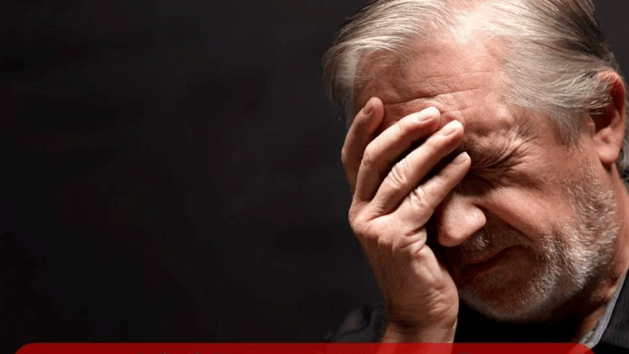 Alzheimer Disease: সৰু সৰু কথা পাহৰি যায় নেকি? ই সাধাৰণ নে এলঝেইমাৰৰ লক্ষণ, জানক বিশেষজ্ঞৰ পৰা...