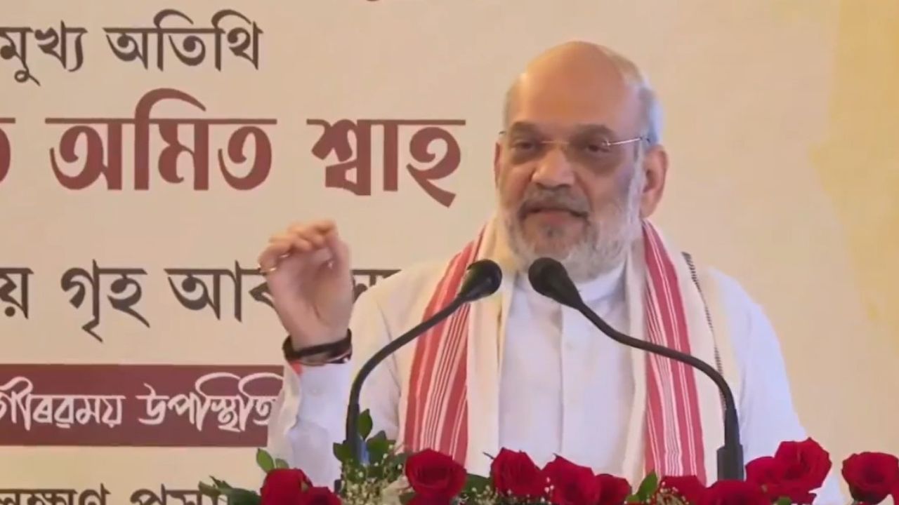ৰাজভৱনৰ নৱনিৰ্মিত ব্ৰহ্মপুত্ৰ উইং উদ্বোধন কৰিলে গৃহমন্ত্ৰী অমিত শ্বাহেঃ উপস্থিত ৰাজ্যৰ তিনিগৰাকী প্ৰাক্তন ৰাজ্যপাল ৰাজভৱনৰ নৱনিৰ্মিত ব্ৰহ্মপুত্ৰ উইং উদ্বোধন কৰিলে গৃহমন্ত্ৰী অমিত শ্বাহেঃ উপস্থিত ৰাজ্যৰ তিনিগৰাকী প্ৰাক্তন ৰাজ্যপাল