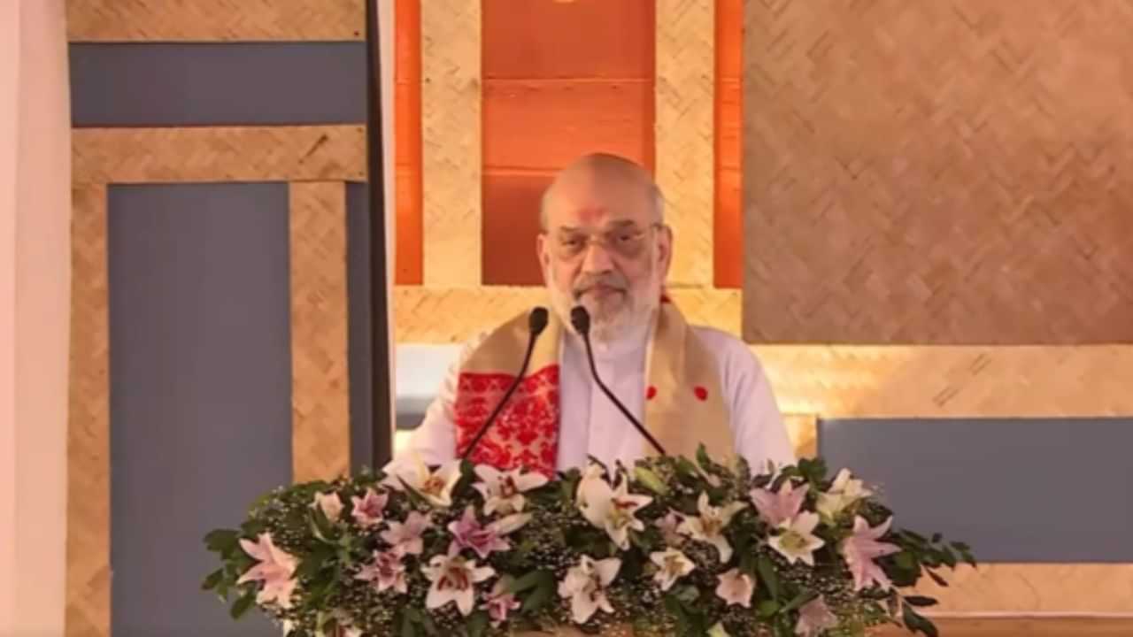 সঘনাই পাকিস্তান ভ্ৰমণ কৰা লোকে অসমক নেতৃত্ব দিব নোৱাৰে, গৌৰৱ গগৈক টাৰ্গেট কৰি আৰু কি কলে অমিত শ্বাহে ?
